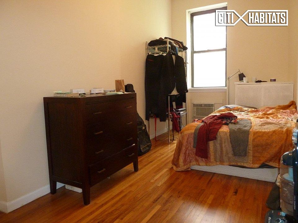 1st image of 146 W 73rd St APT 3B