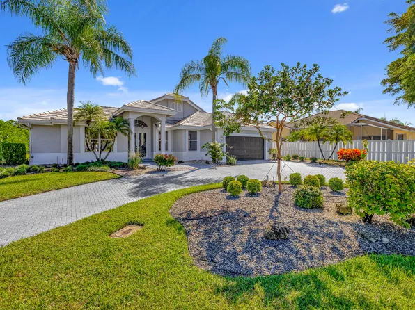 943 Greensward Lane, Delray Beach, FL 33445