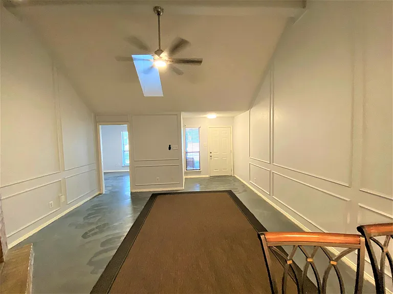 221 Hood St — Photo 21