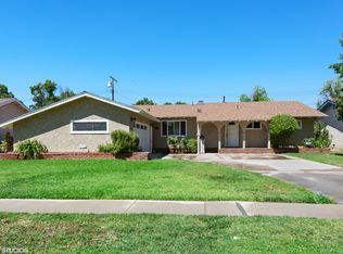8027 Moorcroft Ave, Canoga Park, CA 91304