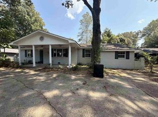 205 Mount Salus Rd, Clinton, MS 39056