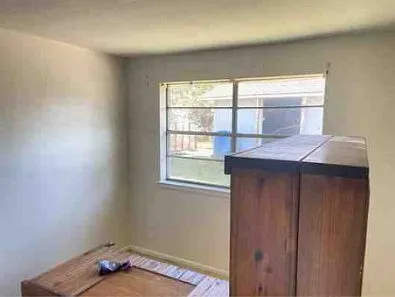 1501 Maplewood Dr — Photo 12