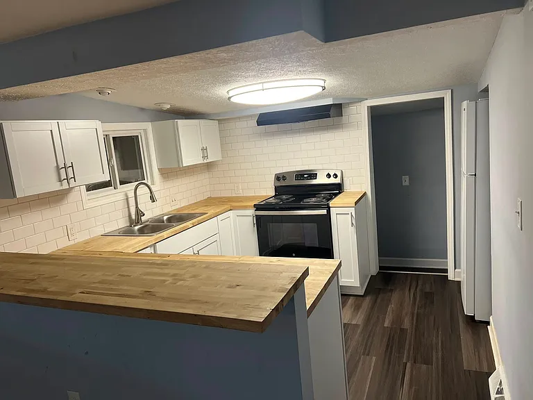 4386 E Lake Rd — Photo 1