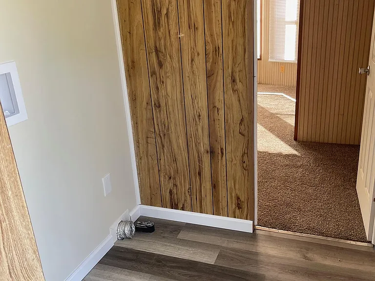 1018 Aaron Ln — Photo 15