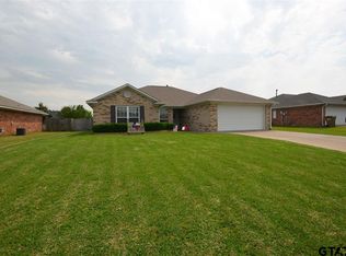 11241 Derby Dr, Flint, TX 75762