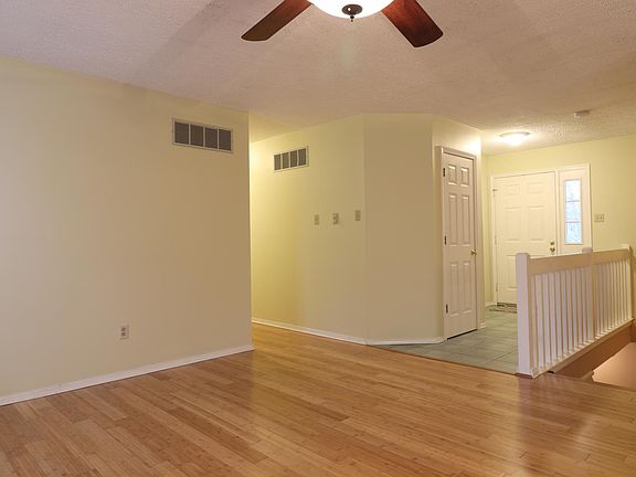 3rd image of 2305 Winegarden Ct
