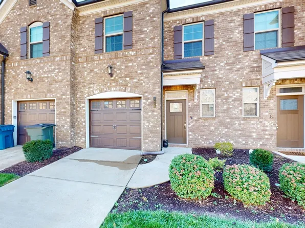 2815 Haversack Cir, Murfreesboro, TN 37128