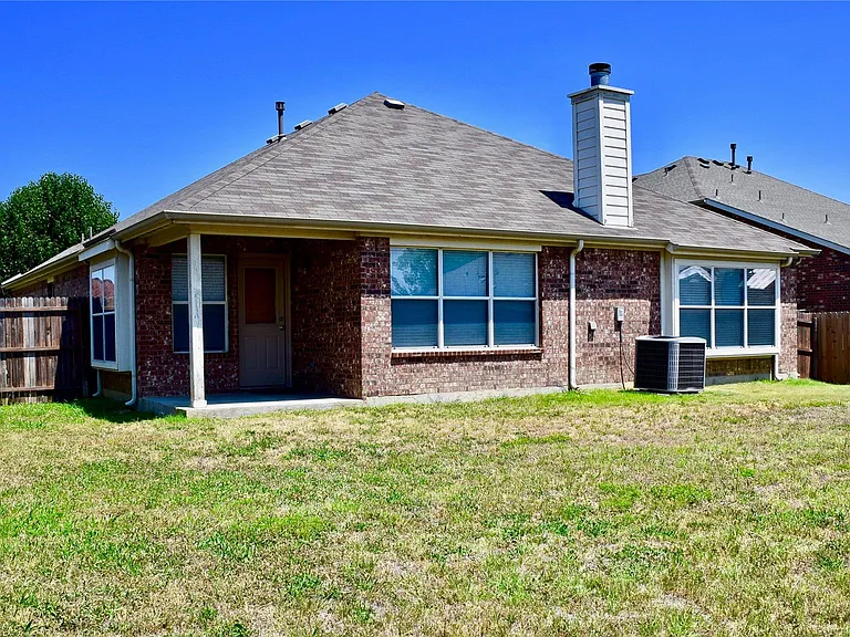 1006 Abigail Dr — Photo 19