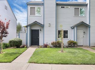 445 Almond Dr APT 111, Lodi, CA