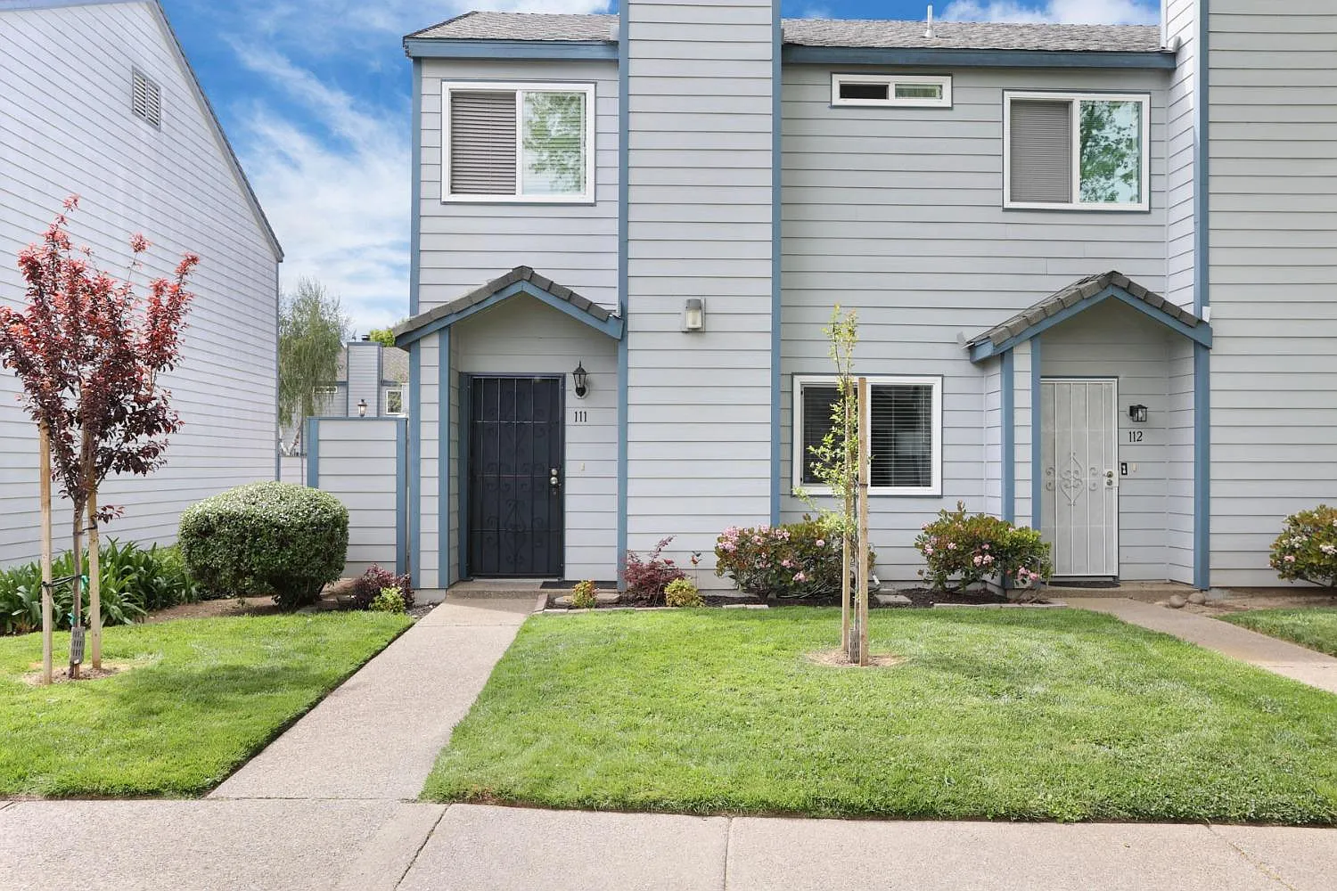 445 Almond Dr APT 111 photo 1