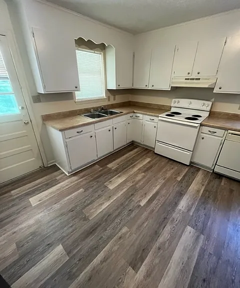 6929 Juniper Ter #D18 — Photo 4