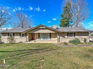 9631 Grimes Dr, Rogers, AR 72756