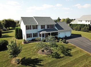 100 Country Ln, Richland, PA 17087
