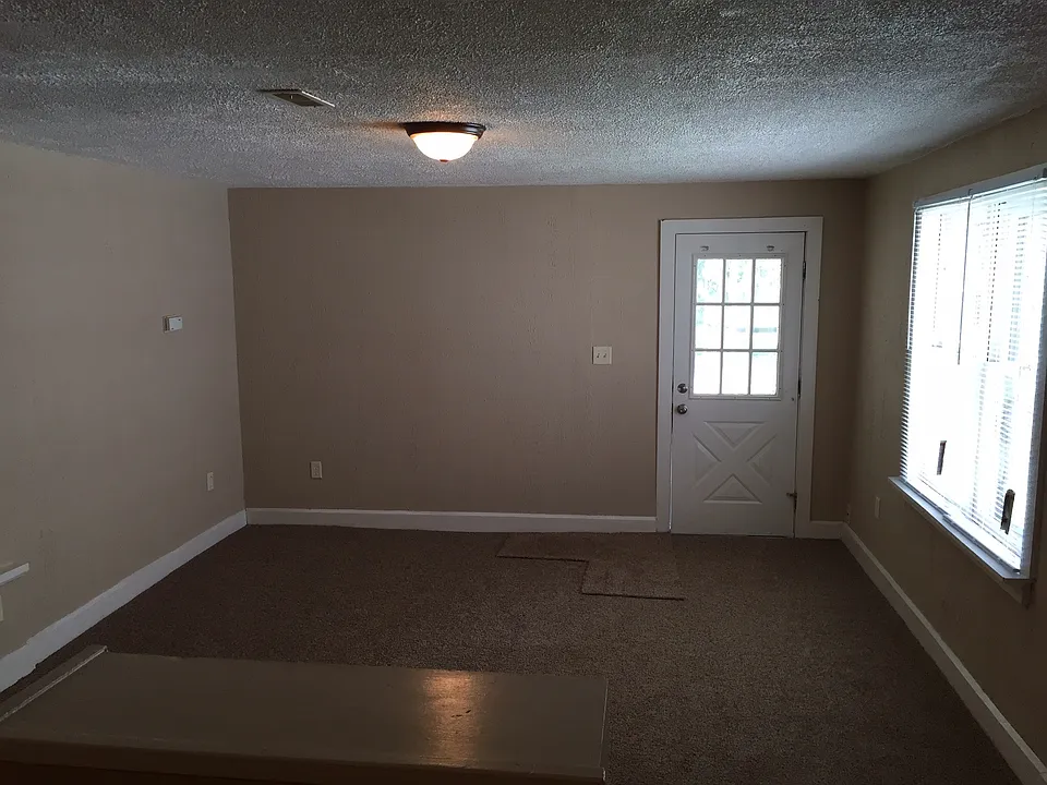 Apt 2 - Living Room