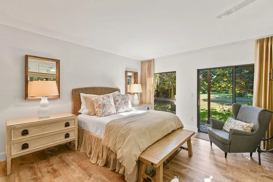 1 bed, 1.0 bath, 500 sqft, $4,250 — Photo 3