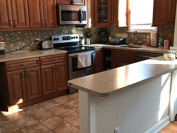 5th image of 4215 Teesdale St