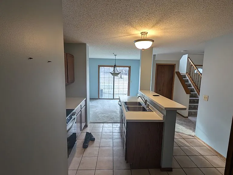 2583 Bedford Ct — Photo 19
