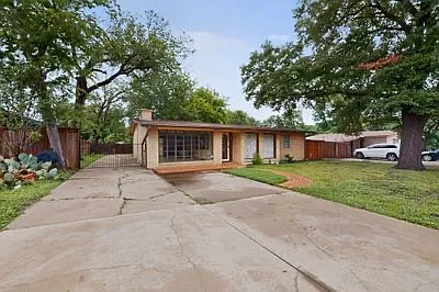 1903 Skylark Dr — Photo 38