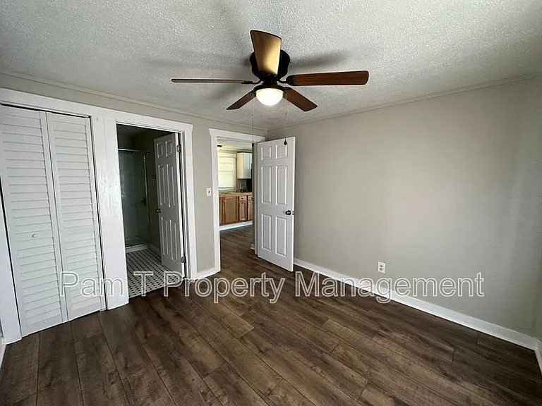 9159 Ferguson Ave — Photo 9
