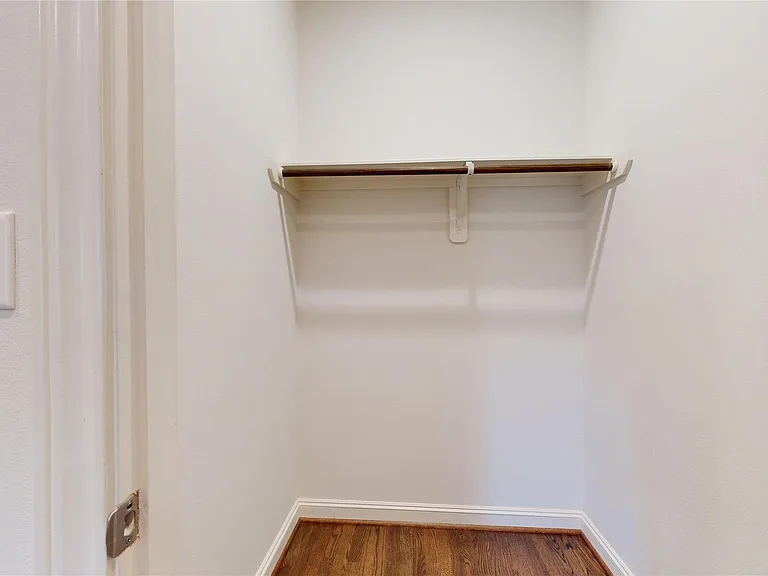 1708 Upland Lakes — Photo 30