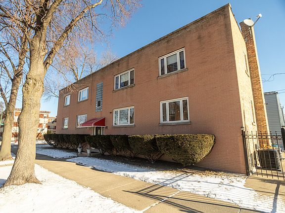 2nd image of 5419 N Washtenaw Ave #2S