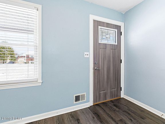 4th image of 8206 Gloxinia Dr