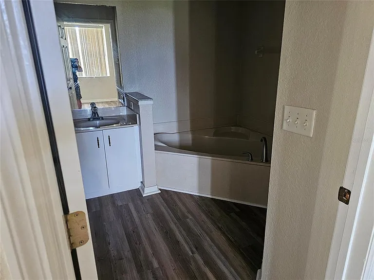 3201 Lake Marion Resort Cir — Photo 6