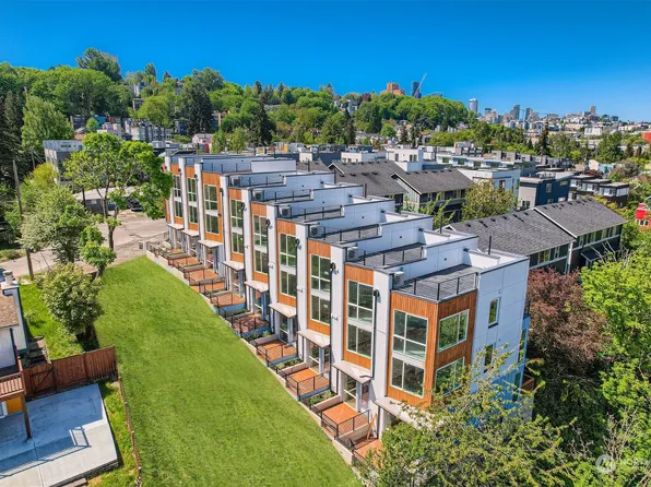 1902 S Grand Street, Seattle, WA 98144