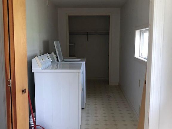 3rd image of 6603 Huron St