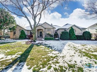 7465 Scandinavia Dr, Maumee, OH 43537