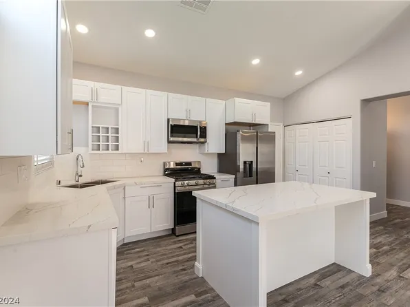 2432 Seymour Ct, North Las Vegas, NV 89031