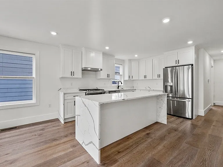 17 Wellington Ave #1 — Photo 5