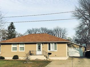 15 12th St, Peru, IL 61354