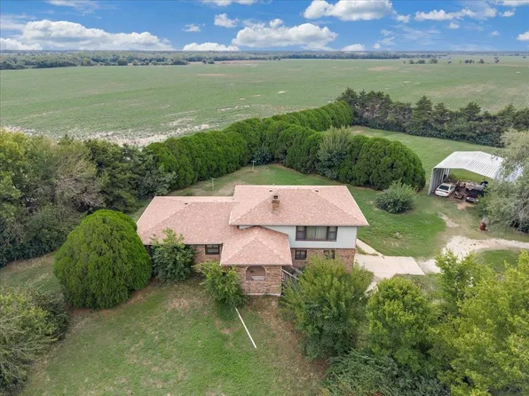 11717 W 95th St S, Clearwater, KS 67026