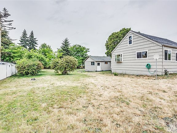 3rd image of 11112 9th Avenue Ct S