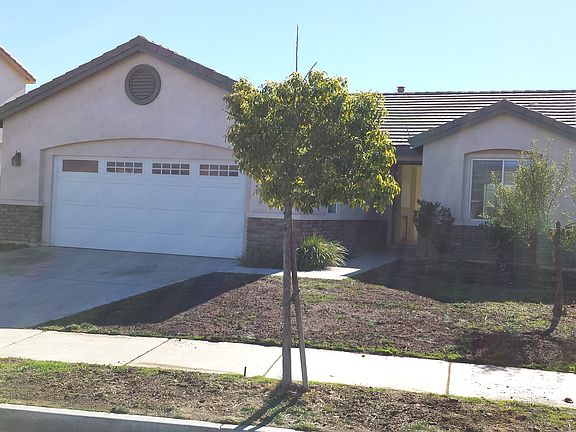 2nd image of 3645 Coronado Ave