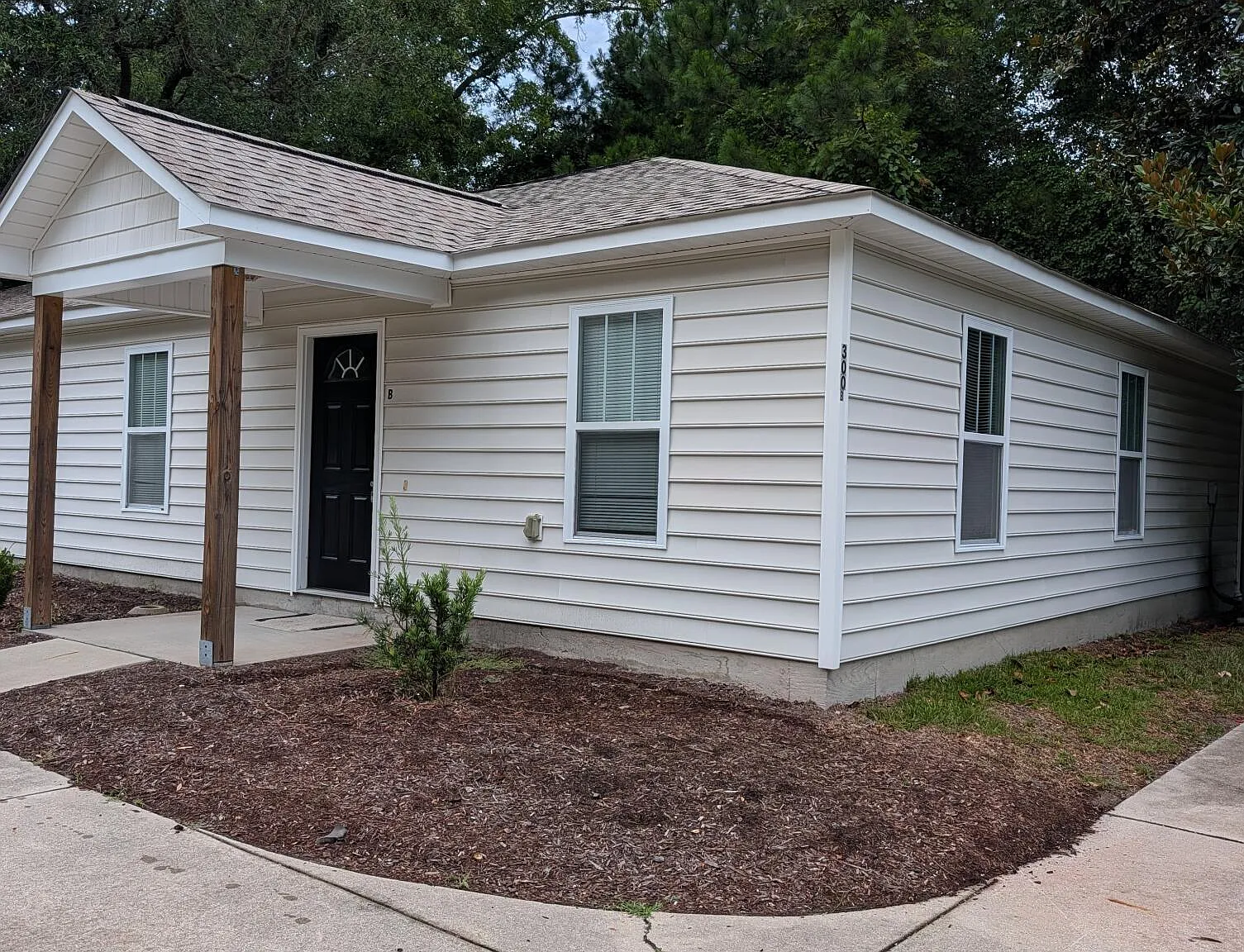 2 bed, 2.0 bath, $1,450 — Photo 1