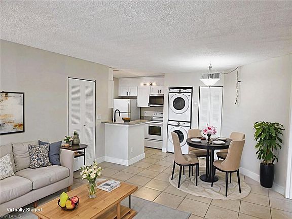 4th image of 142 Santa Clara DR #5