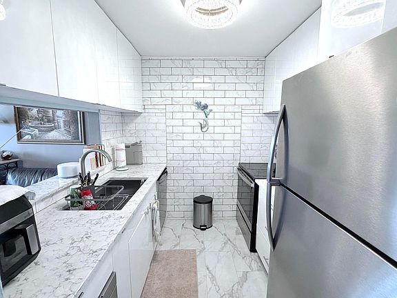 2nd image of 777 S Federal Highway #Rph11