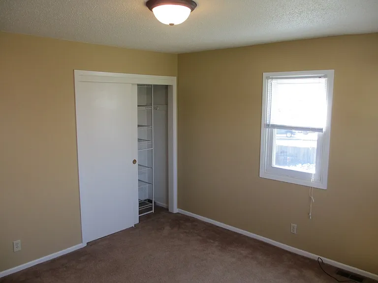 702 NW Greenwood St #702 — Photo 8