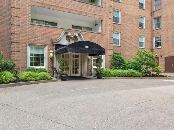 300 Fox Chapel Rd APT 511, Pittsburgh, PA 15238