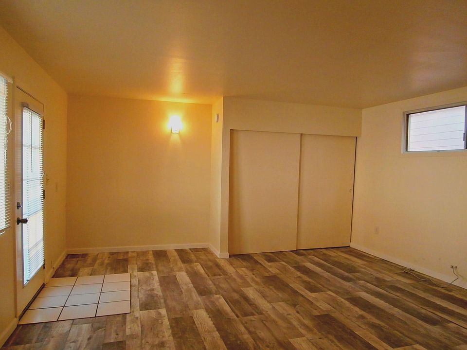 2nd image of 32301 N Harbor Dr