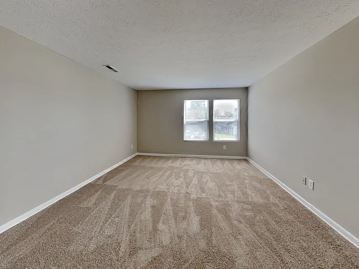 1092 Torino Ln — Photo 8