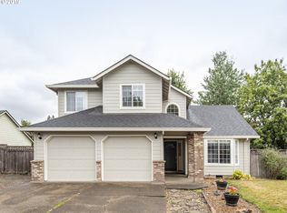 2100 N Main St, Newberg, OR 97132