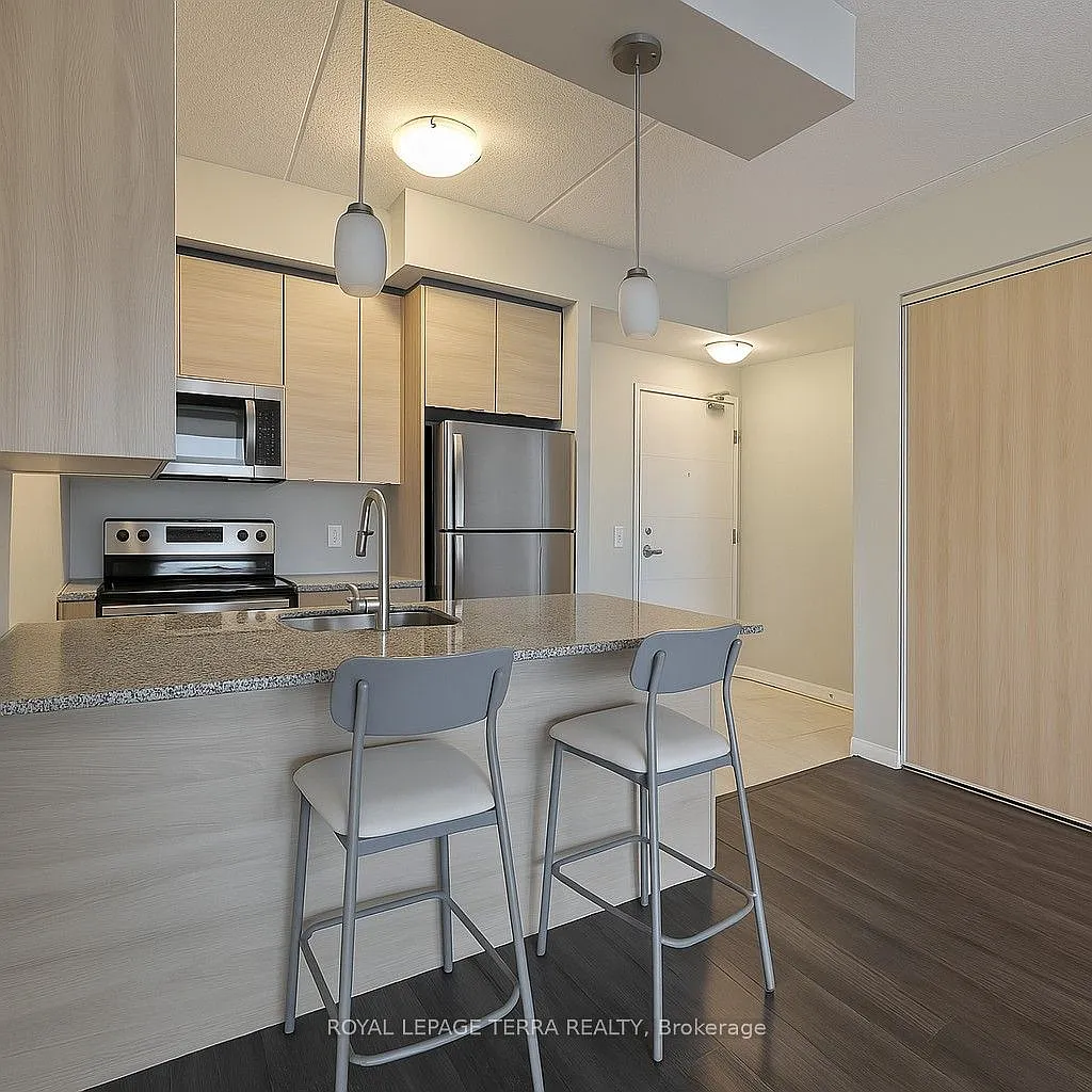 Building Photo - 318 Spruce St #1809