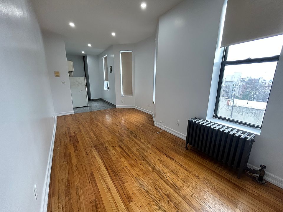 1st image of 123 E 116th St APT 6B