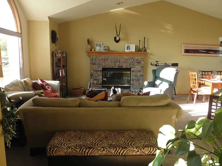 8501 Mentra St — Photo 36
