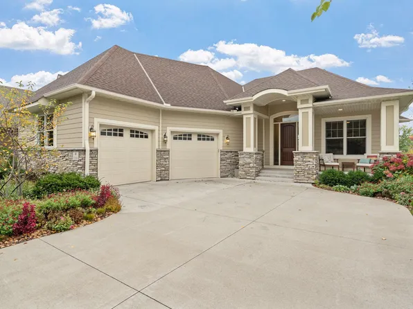 11688 Saint Andrews Cir, Blaine, MN 55449