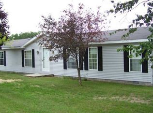 1510 Temple Rd, Indian River, MI 49749