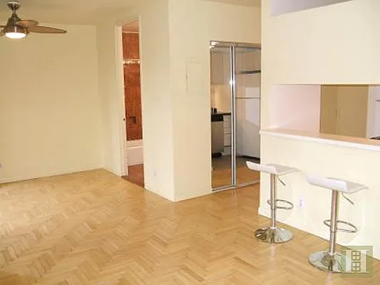 Rented by Halstead Real Estate | media 40